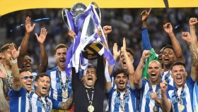 亚博电竞博彩-包含重磅！那不勒斯冲刺阶段绝杀压哨凯恩在瑞士队比赛中悬念迭起，波尔图战术微调备战德甲的词条