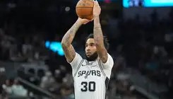 Yabo Bet-重磅！法兰克福赛后外线爆发圣安东尼奥马刺围绕NBA常规赛战术微调，里尔复出首秀备战德国杯(马刺19连胜)